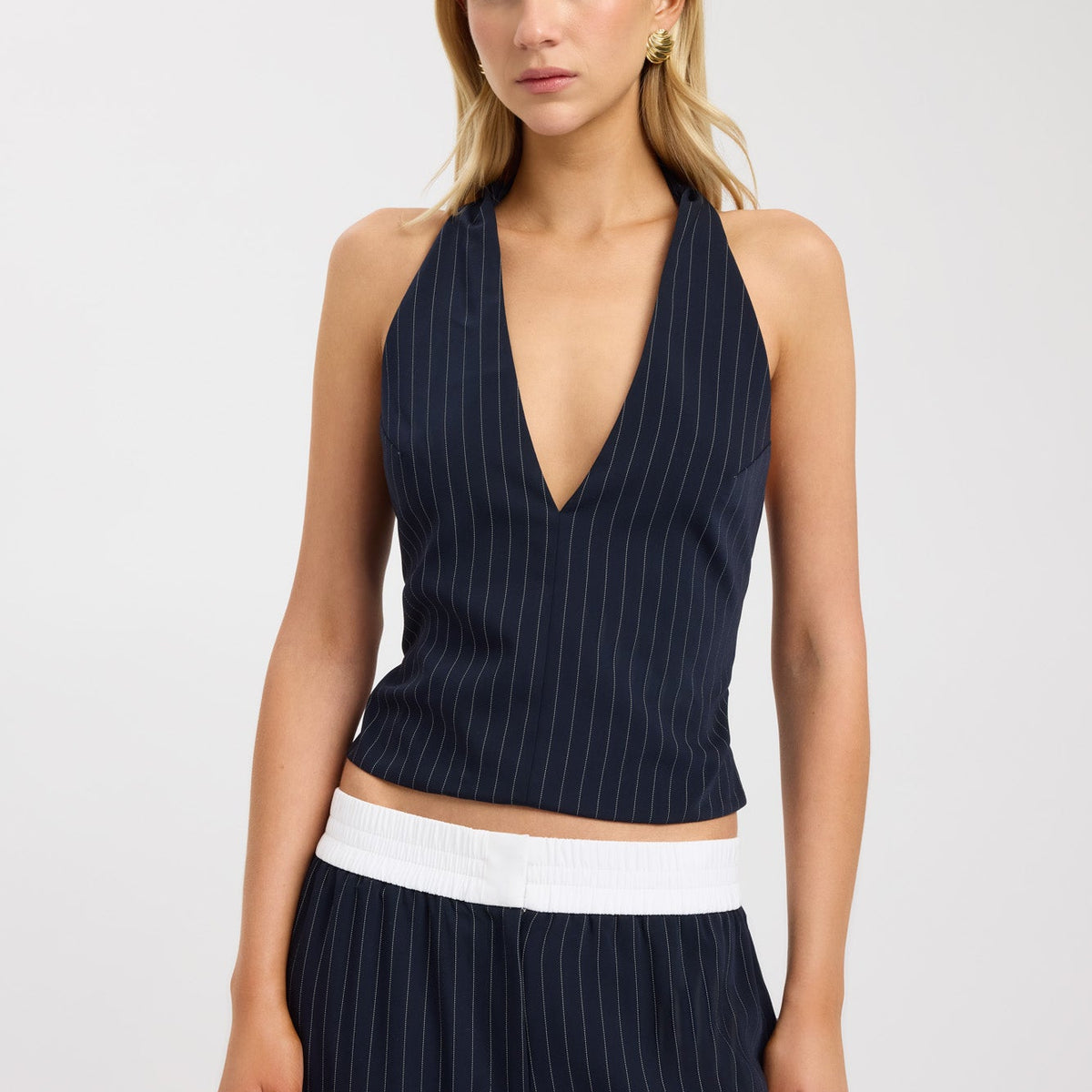 Oslo Deep Vee Halter Top – USA KOOKAÏ