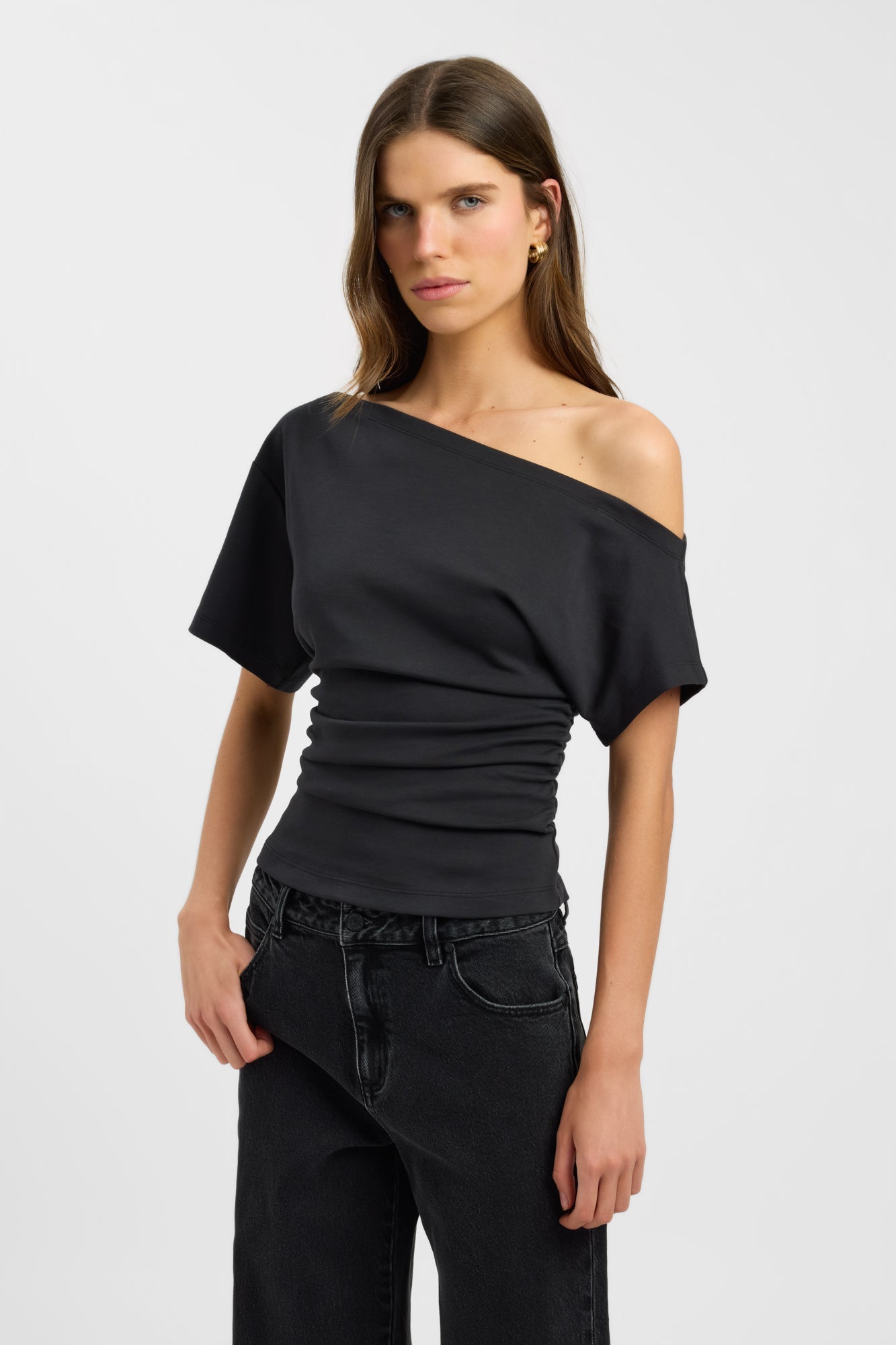 Nova Off Shoulder Tee – USA KOOKAÏ