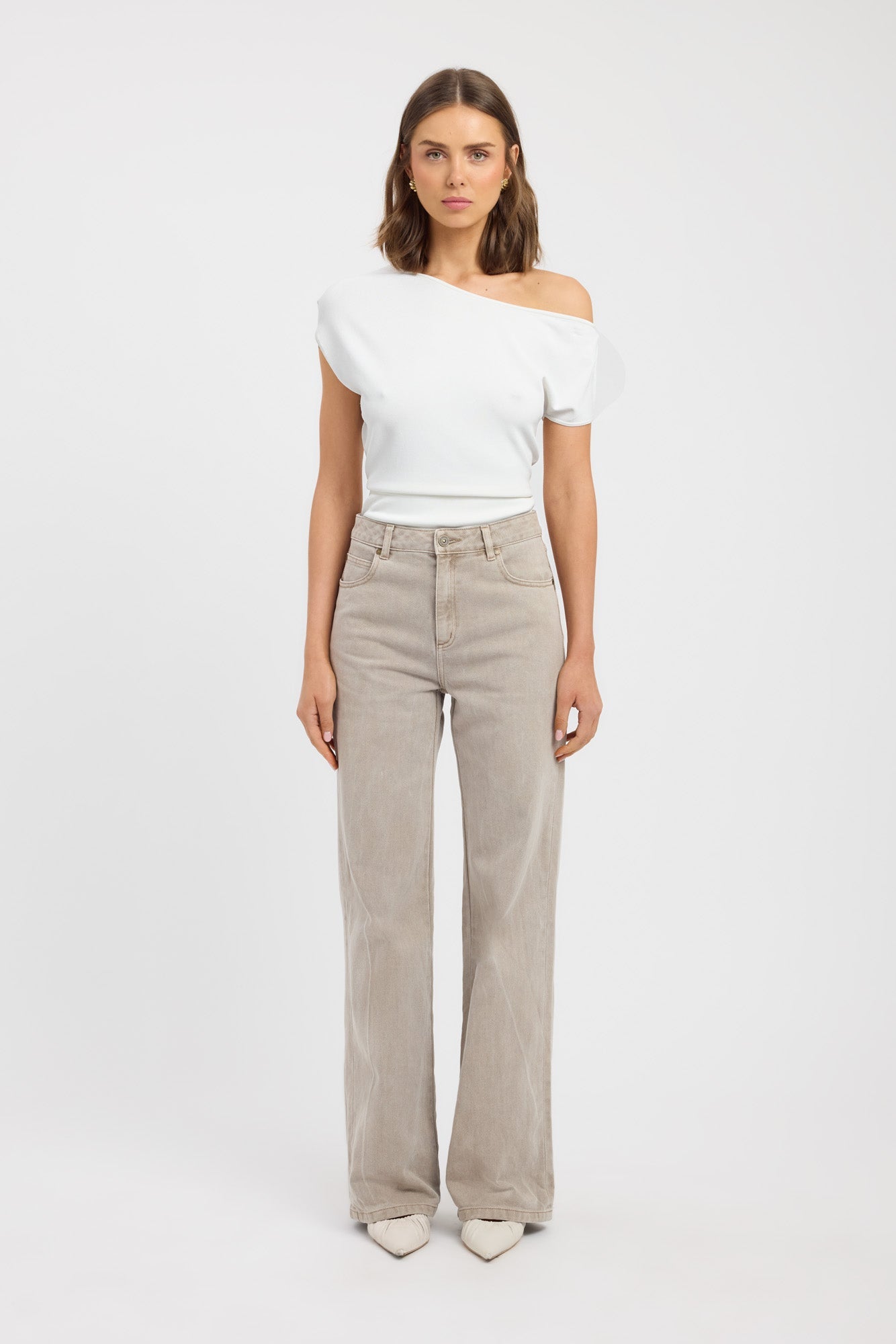 【ミルク】1tuck straight pants lapiis Wardrobe Essentials Women's Straight Pintuck Pants | PUMA