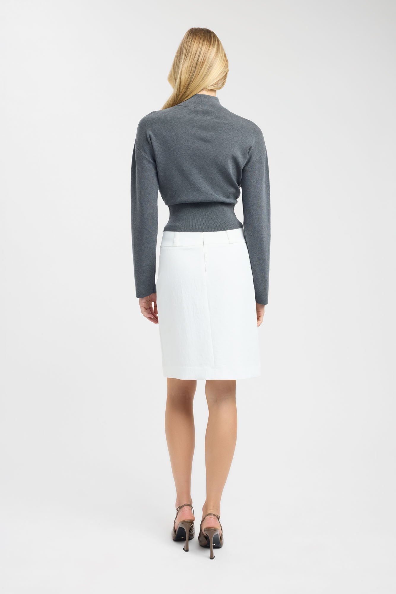 Amsterdam Turtle Neck Top | USA KOOKAÏ