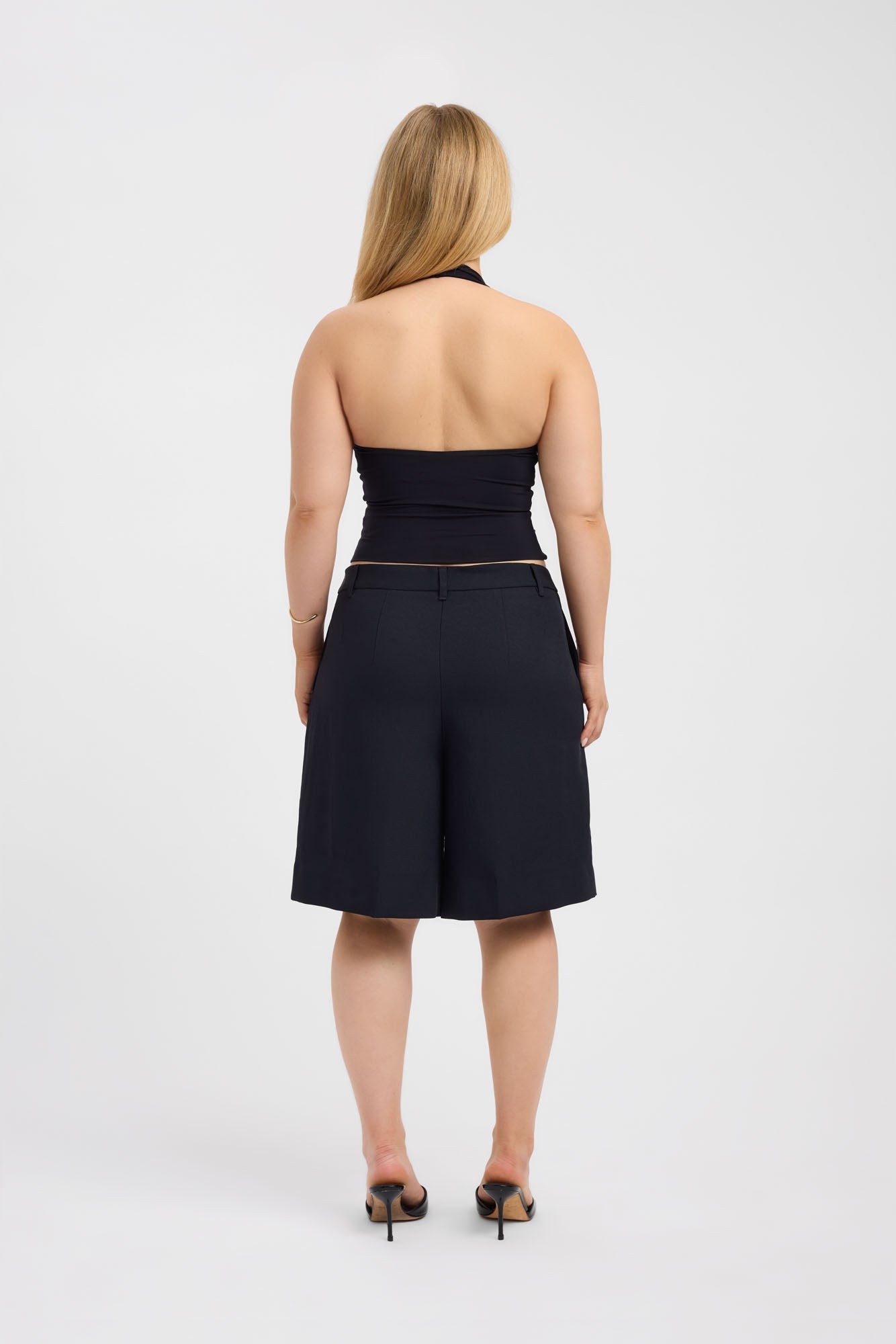Ariel Low Rise Bermuda Short 4 / Black