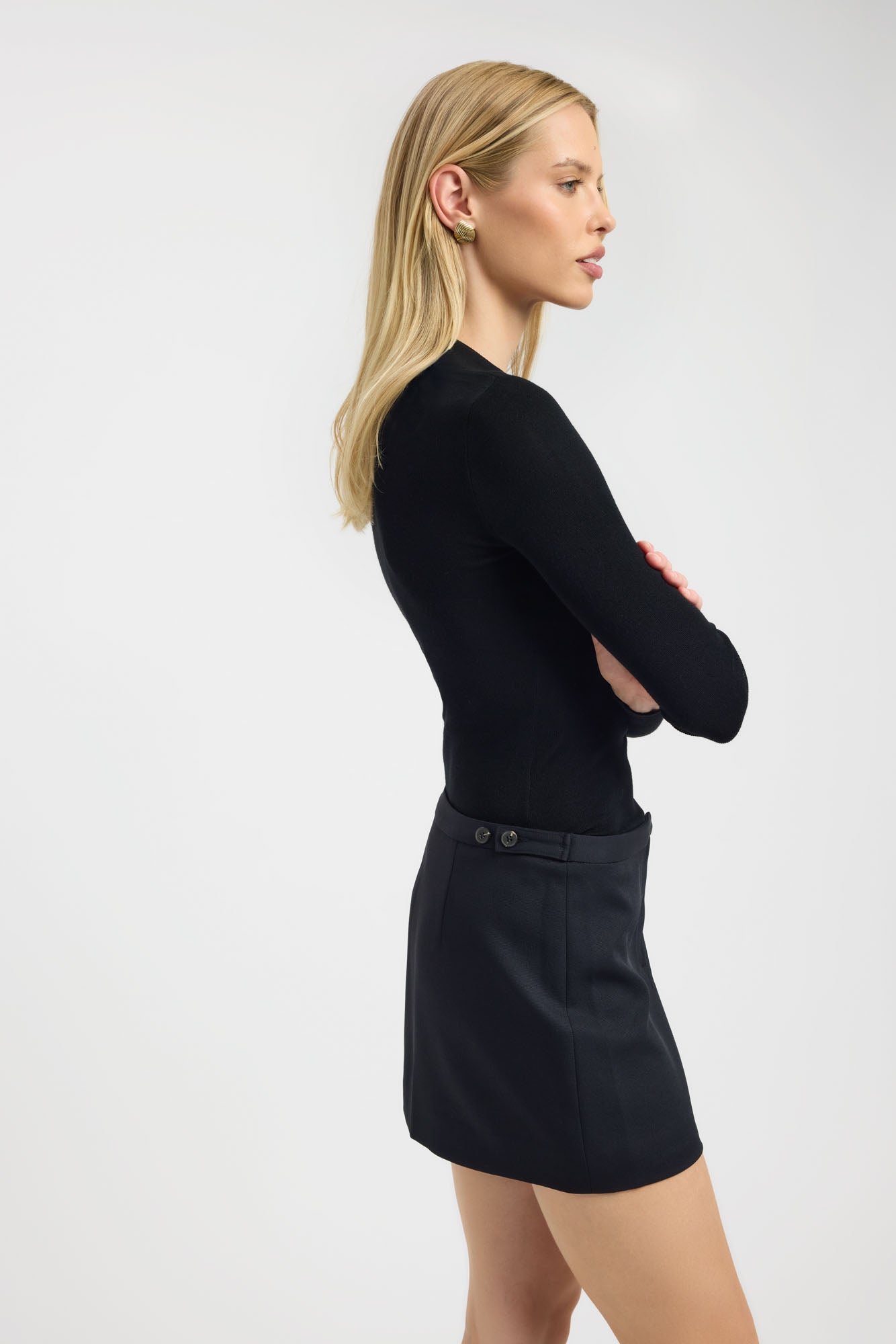 Oyster Button Mini Skirt – USA KOOKAÏ