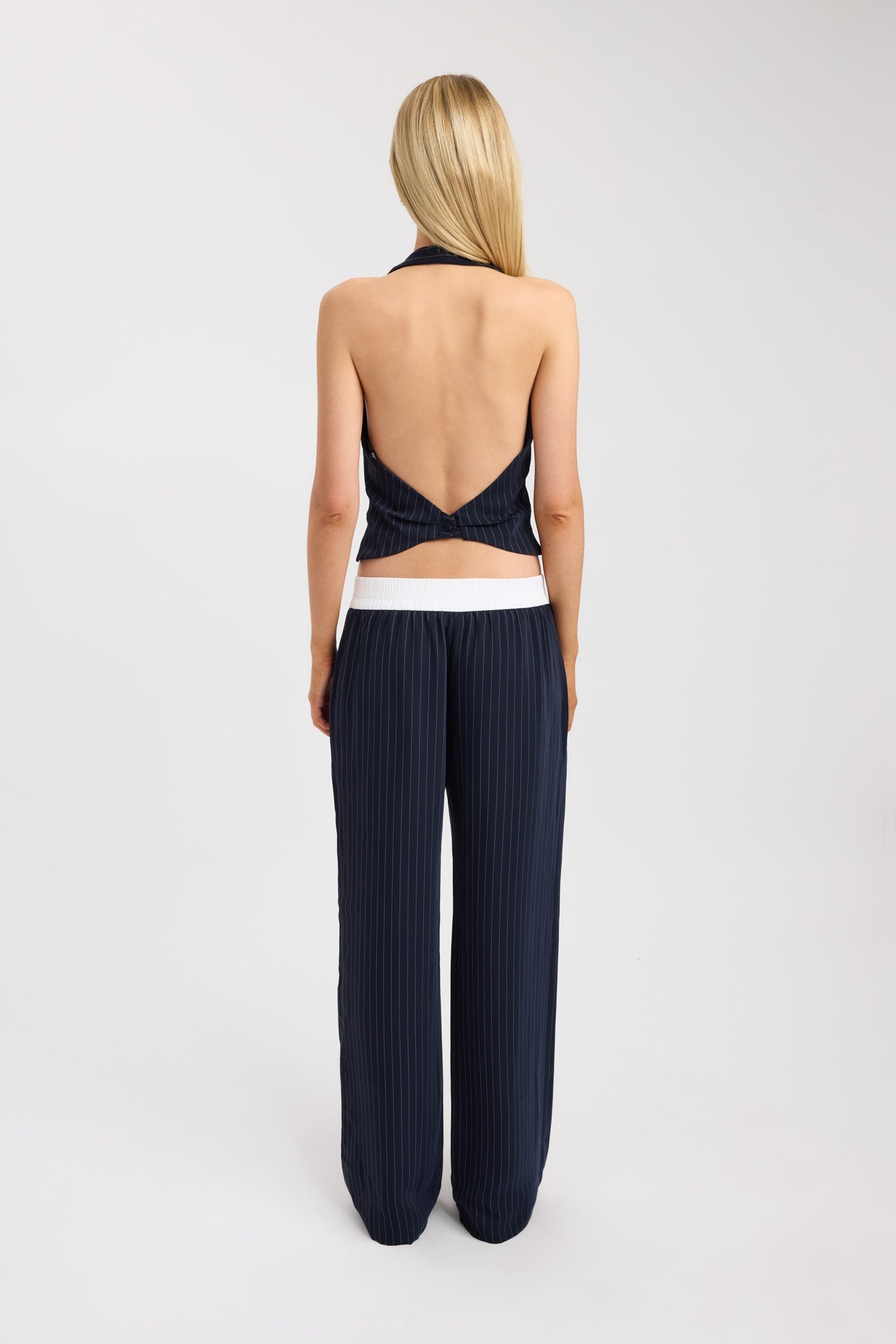 Oslo Deep Vee Halter Top | USA KOOKAÏ