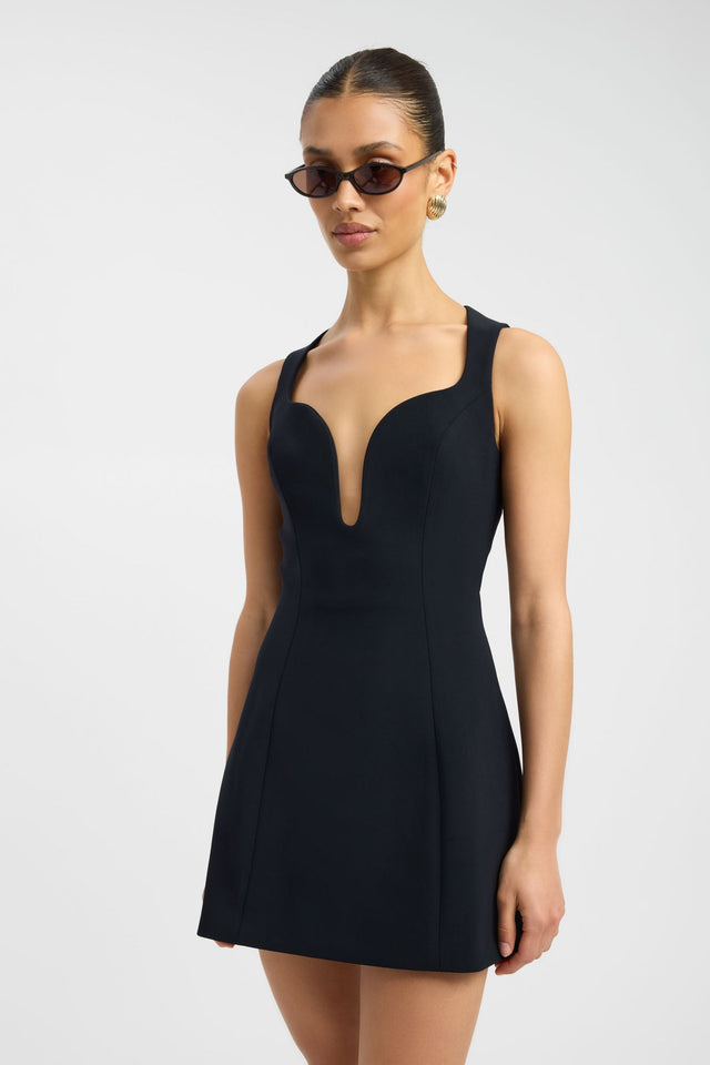 Alto Curved Mini Dress 4 / Black