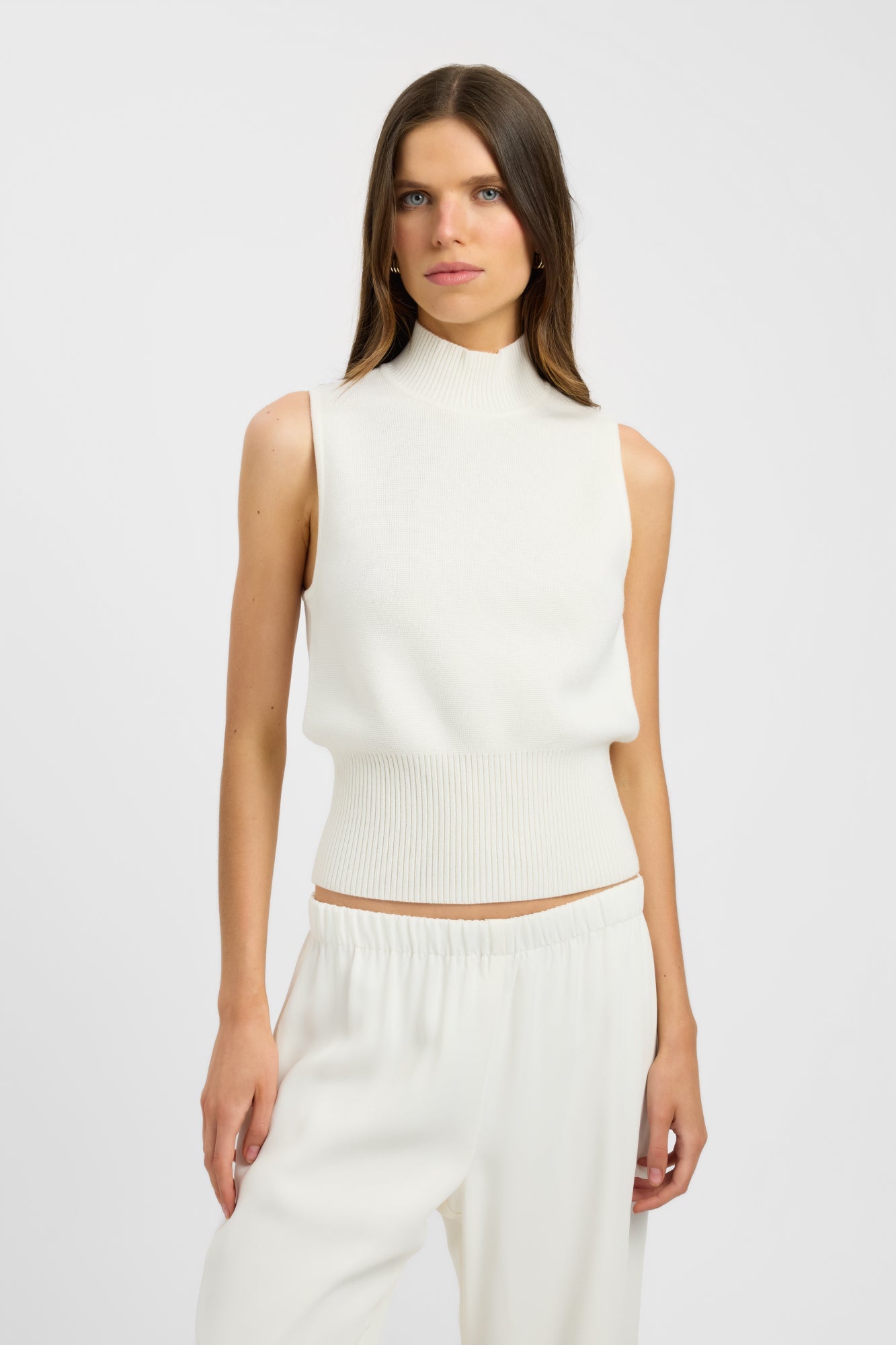 タグ付　HYKE GRANDAD-COLLAR SLEEVELESS TOP Women's Kayla Air Sleeveless Golf Top - Macade Golf