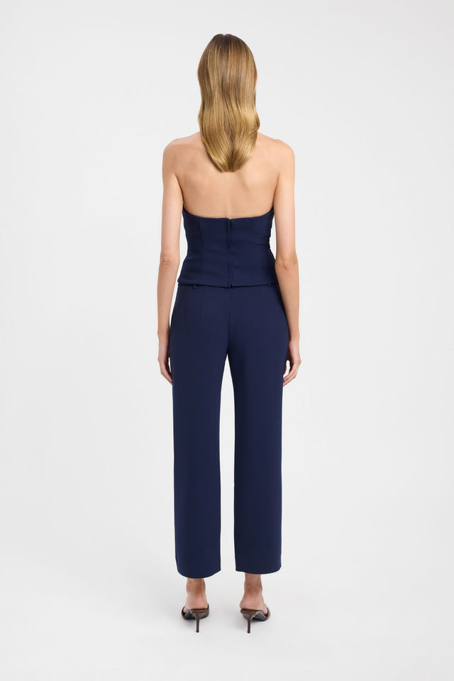 Crafted from quality fabric, the Alto Vee Halter Top womens-blouse in navy with fitted v-neck sleeveless silhouette back